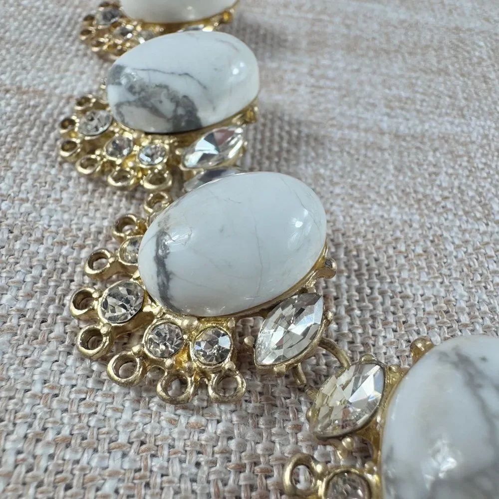 Elegant White Stones & Gemstones Inlaid In Gold Necklace - Picture 8 of 8